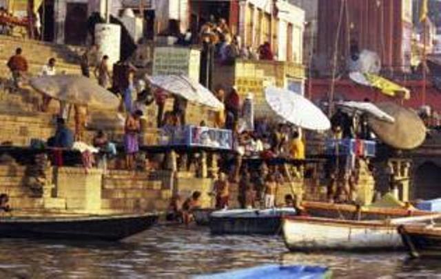 P G On Ganges Βαρανάσι Εξωτερικό φωτογραφία